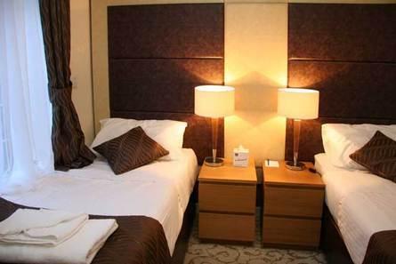 נאירן Windsor Hotel מראה חיצוני תמונה